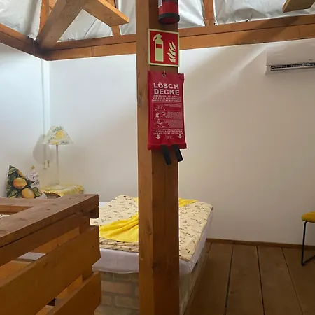 Апарт-отель Apartmenthaus Claudia Замарди